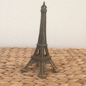 Vintage Eiffel Tower Statue, 6” x 2 1/2” x 2 1/2”